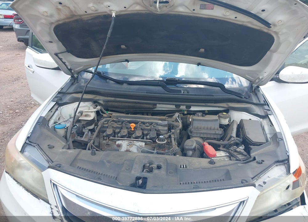 2013 ACURA ILX 2.0L VIN: 19VDE1F75DE007741