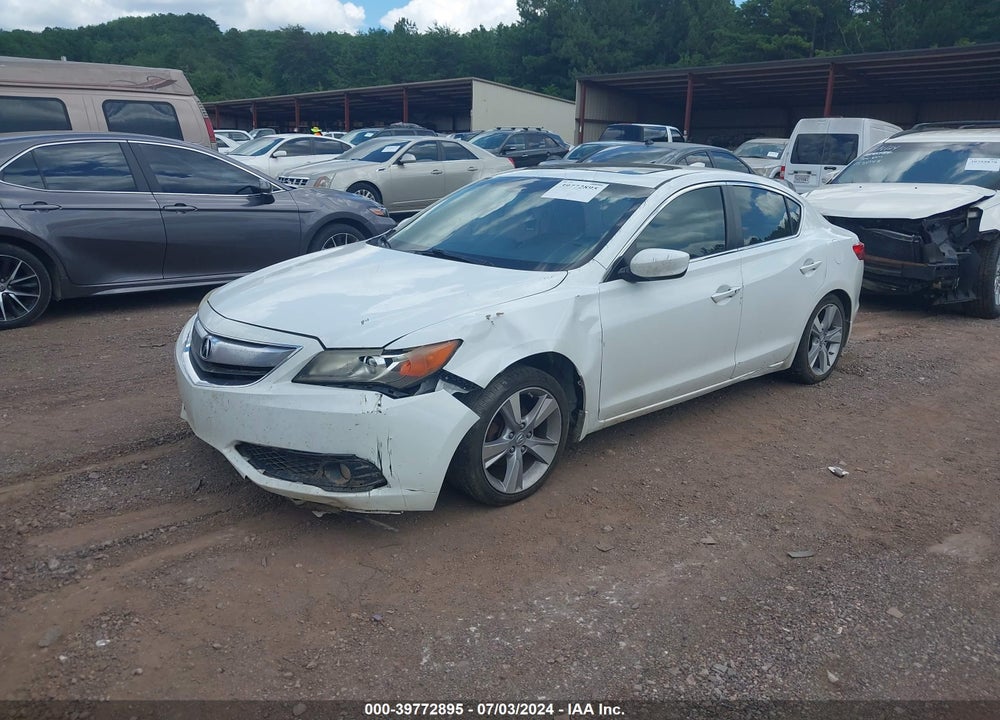 2013 ACURA ILX 2.0L VIN: 19VDE1F75DE007741
