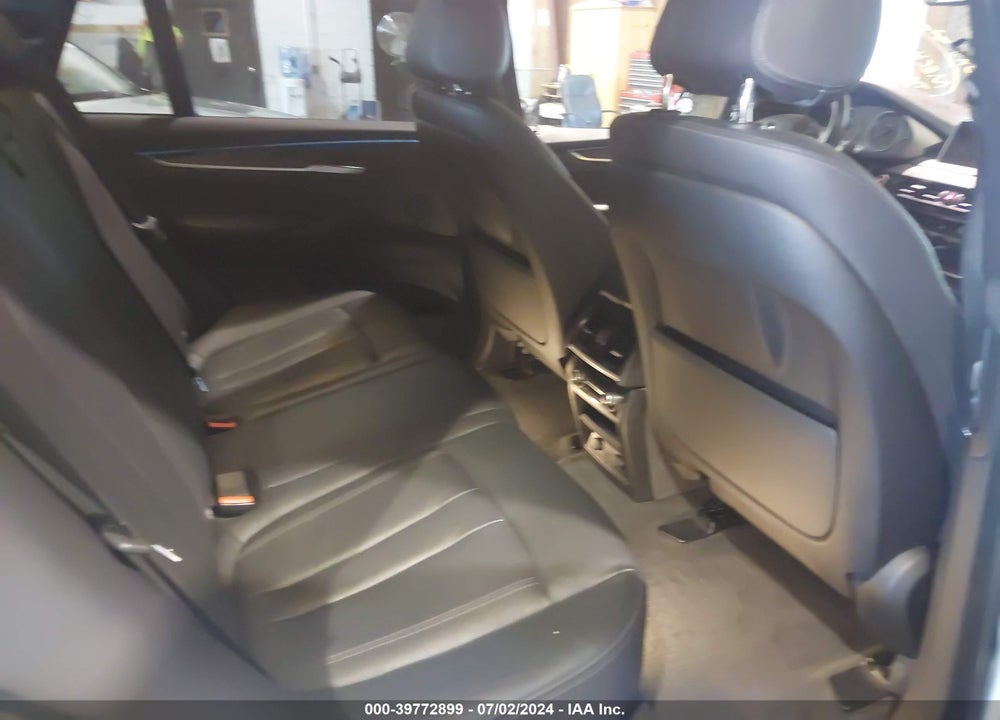 2017 BMW X5 VIN: 5UXKR0C37H0V79194