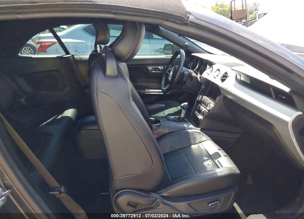 2016 FORD MUSTANG ECOBOOST PREMIUM VIN: 1FATP8UH2G5326893