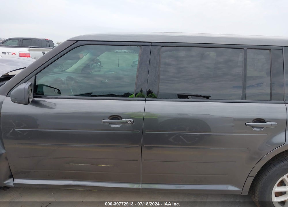 2017 FORD FLEX SE VIN: 2FMGK5B84HBA07029