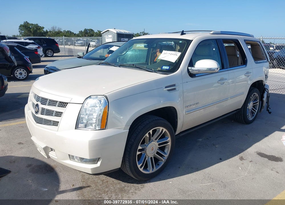 2012 CADILLAC ESCALADE PREMIUM VIN: 1GYS3CEF2CR311695