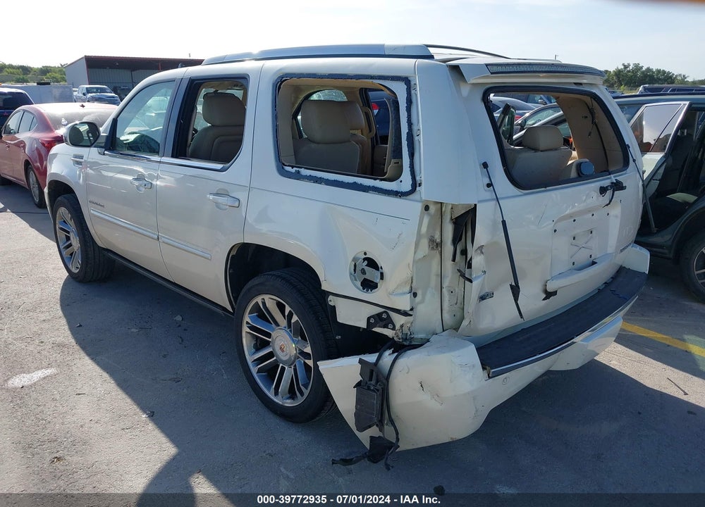 2012 CADILLAC ESCALADE PREMIUM VIN: 1GYS3CEF2CR311695