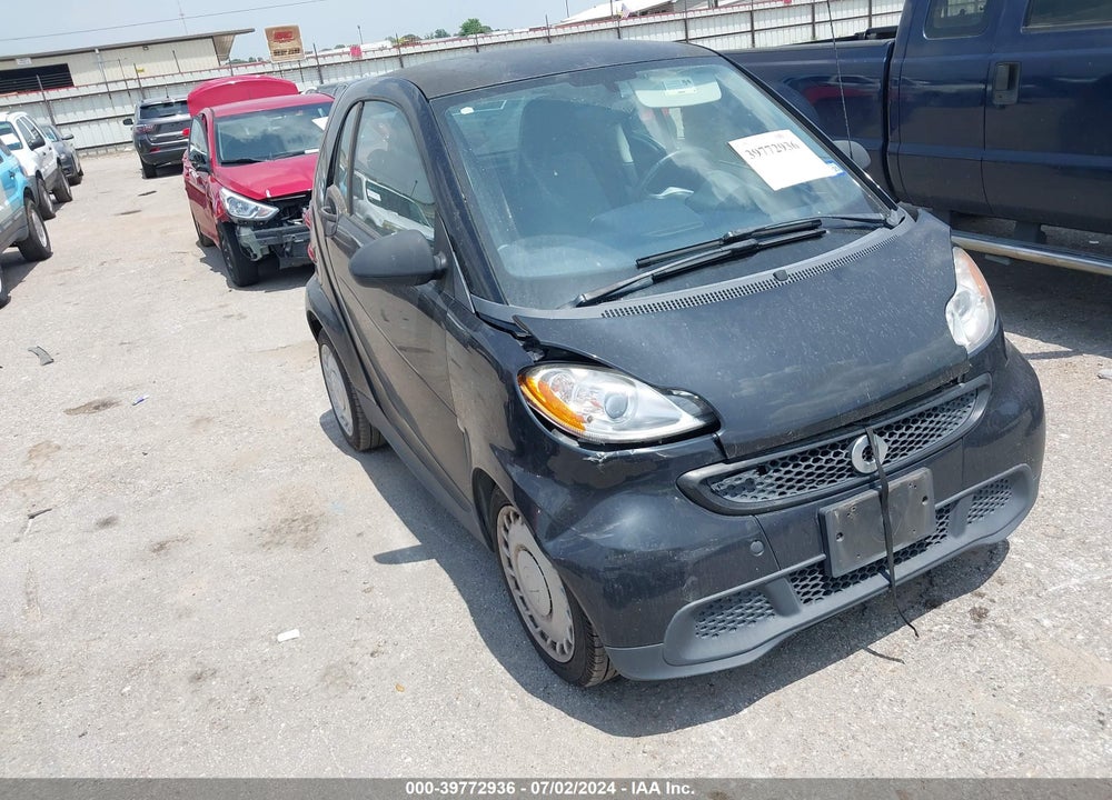 2014 SMART FORTWO PASSION/PURE VIN: WMEEJ3BA2EK776606