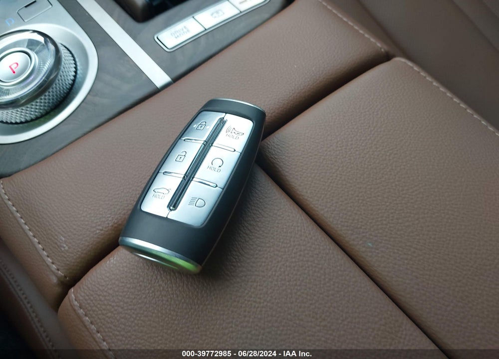 2023 GENESIS G80 2.5T AWD VIN: KMTGB4SC2PU179296