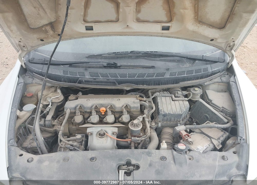 2011 HONDA CIVIC LX VIN: 19XFA1F58BE006526