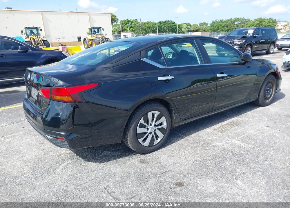 2022 NISSAN ALTIMA S FWD VIN: 1N4BL4BV9NN352817