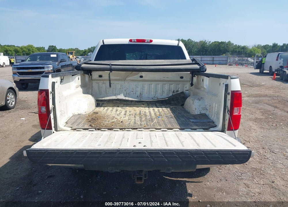 2011 CHEVROLET SILVERADO 1500 LT VIN: 3GCPKSE31BG248067
