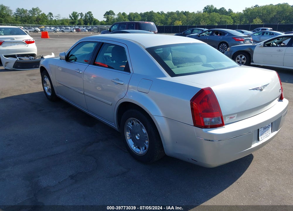 2005 CHRYSLER 300 TOURING VIN: 2C3AA53G95H511382