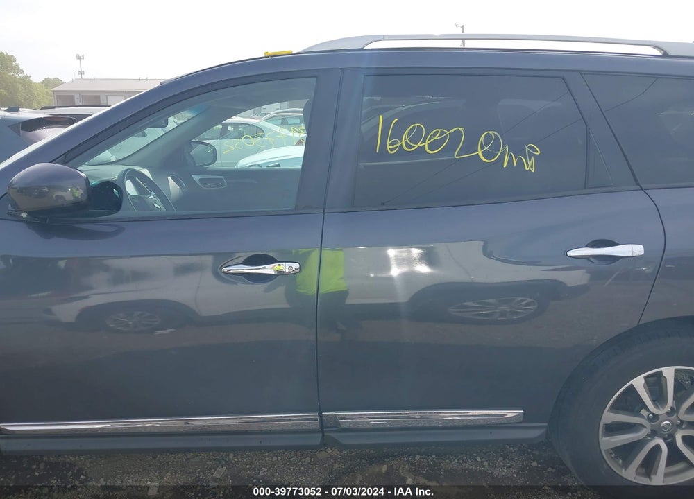 2013 NISSAN PATHFINDER SL VIN: 5N1AR2MN0DC672300