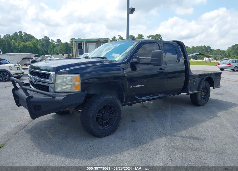 2007 CHEVROLET SILVERADO 2500HD WORK TRUCK VIN: 1GCHK29K17E598500