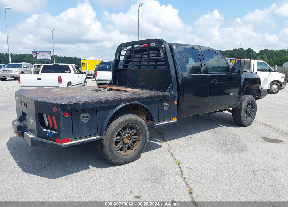 2007 CHEVROLET SILVERADO 2500HD WORK TRUCK VIN: 1GCHK29K17E598500