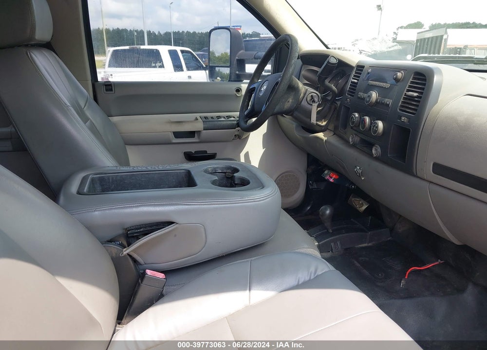 2007 CHEVROLET SILVERADO 2500HD WORK TRUCK VIN: 1GCHK29K17E598500