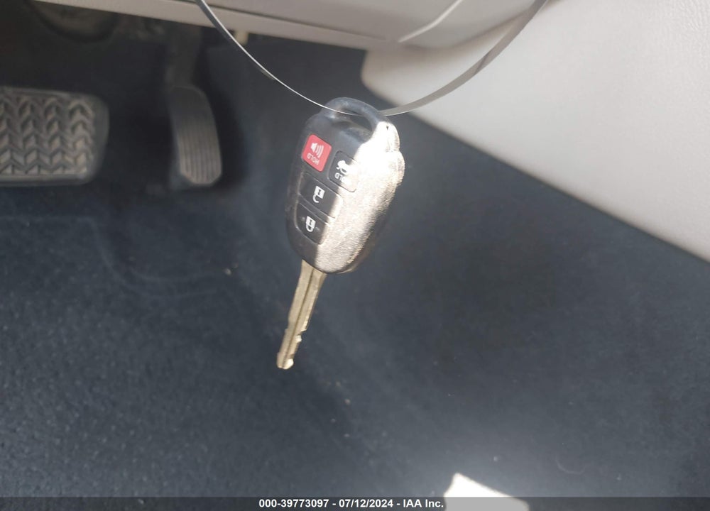 2012 TOYOTA CAMRY LE VIN: 4T1BF1FK8CU185882