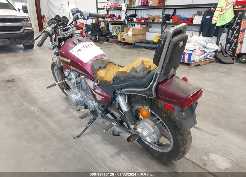 1985 KAWASAKI ZN700 VIN: JKAZN6A13FA005094