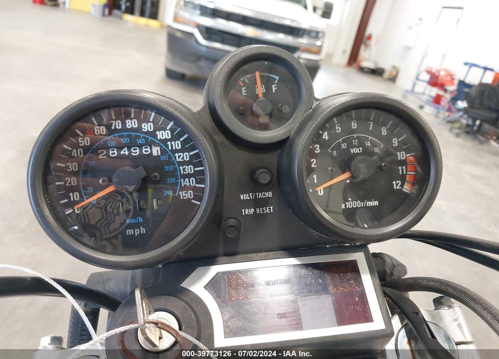1985 KAWASAKI ZN700 VIN: JKAZN6A13FA005094
