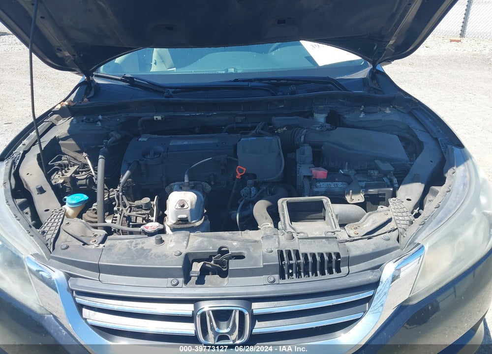 2015 HONDA ACCORD LX VIN: 1HGCR2F38FA068759