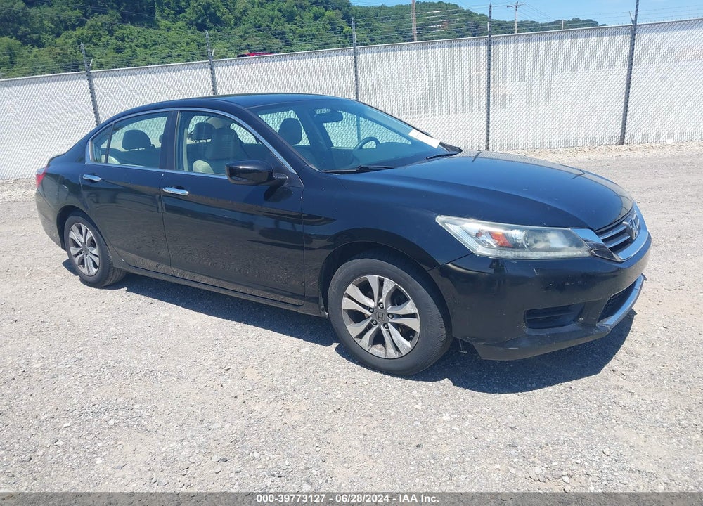 2015 HONDA ACCORD LX VIN: 1HGCR2F38FA068759