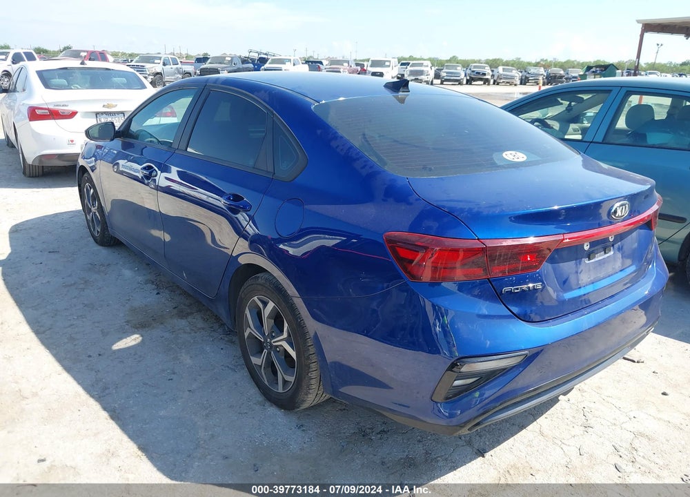 2021 KIA FORTE LXS VIN: 3KPF24AD1ME361540