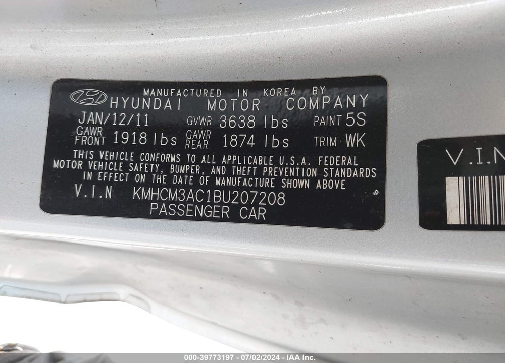 2011 HYUNDAI ACCENT GS VIN: KMHCM3AC1BU207208