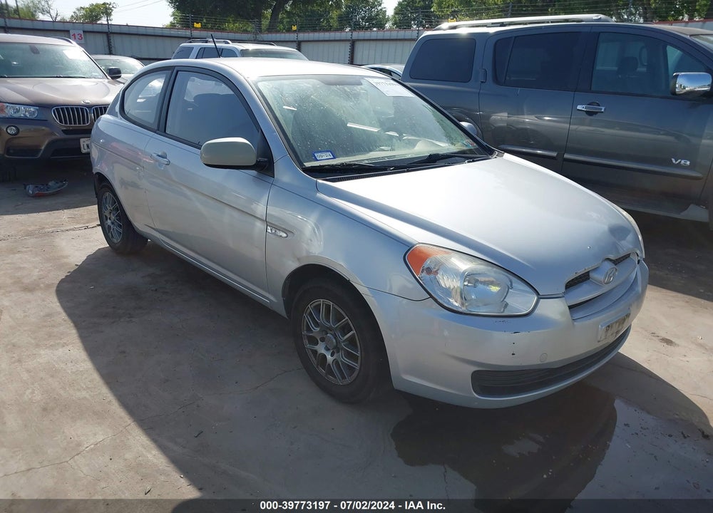 2011 HYUNDAI ACCENT GS VIN: KMHCM3AC1BU207208