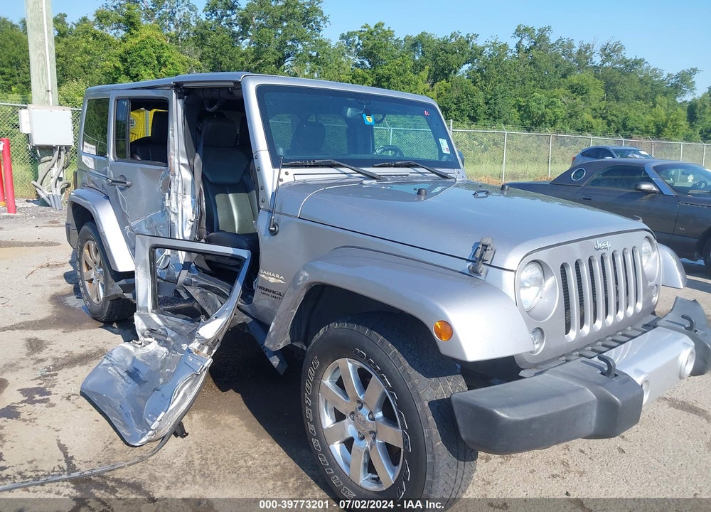 2014 JEEP WRANGLER UNLIMITED SAHARA VIN: 1C4BJWEG7EL271948