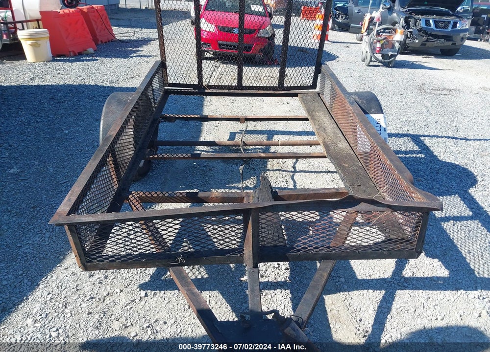 1999 UTILITY TRAILER --- VIN: MS20811993