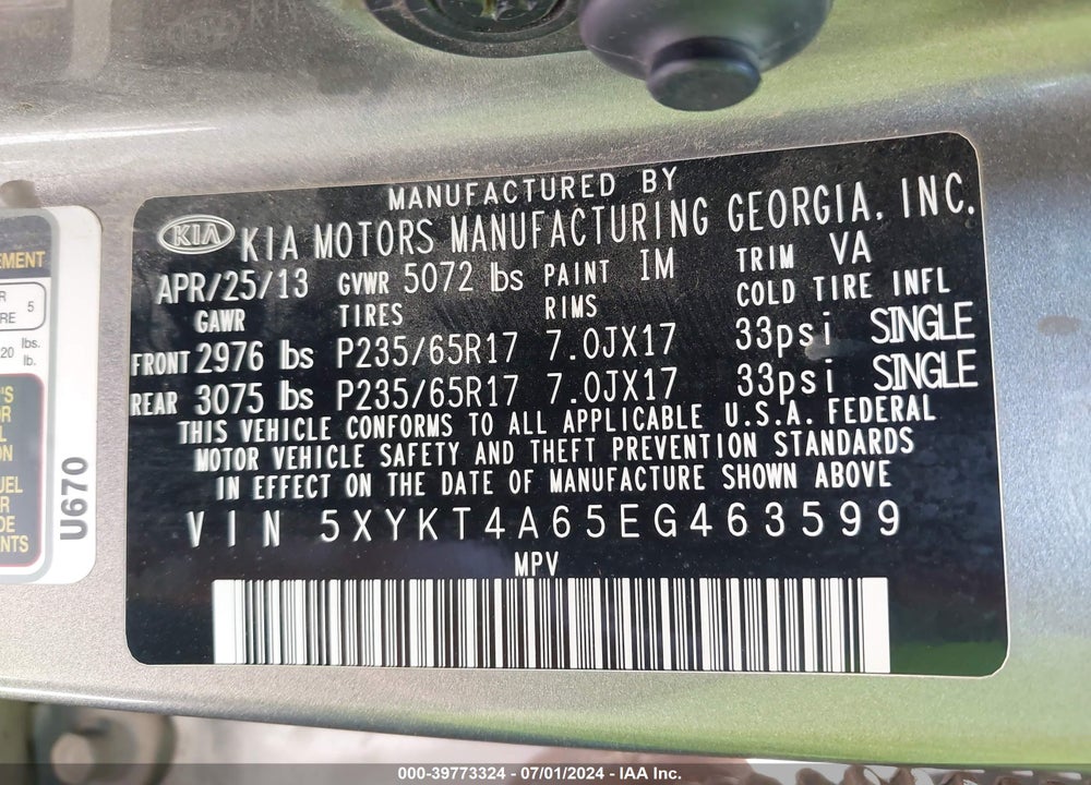 2014 KIA SORENTO LX VIN: 5XYKT4A65EG463599