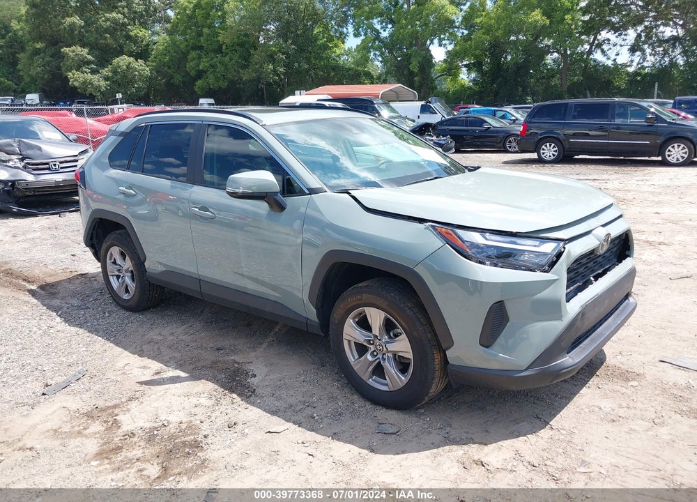 2022 TOYOTA RAV4 XLE VIN: 2T3W1RFV7NW236422