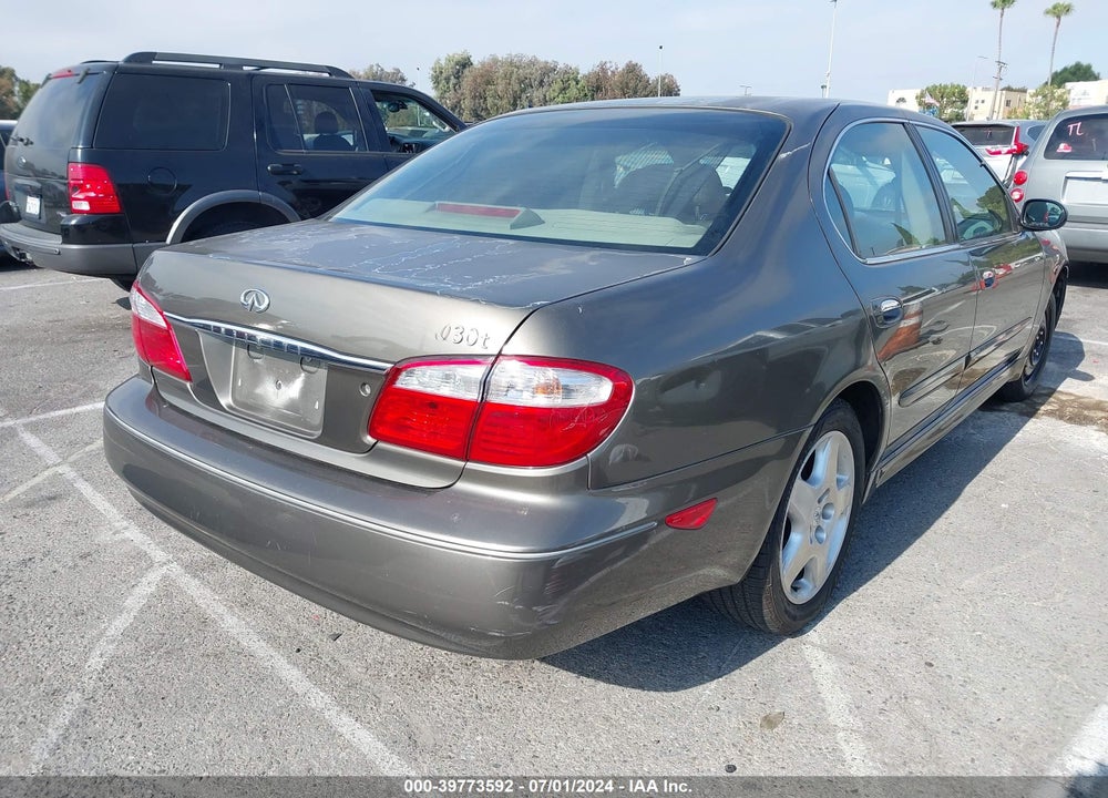 2001 INFINITI I30 TOURING VIN: JNKCA31A81T028646
