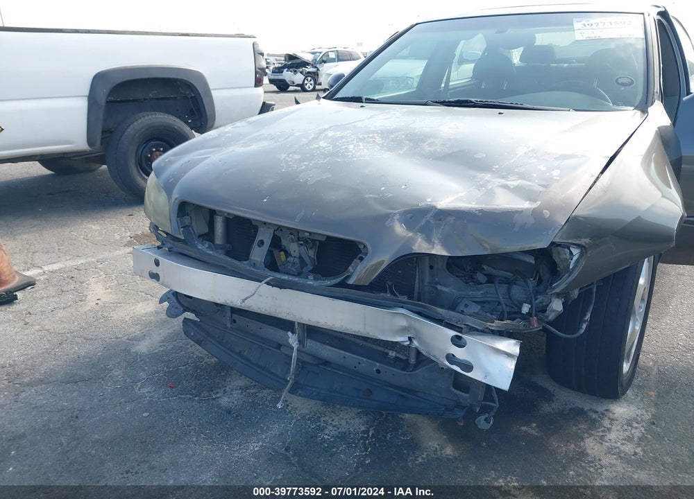 2001 INFINITI I30 TOURING VIN: JNKCA31A81T028646