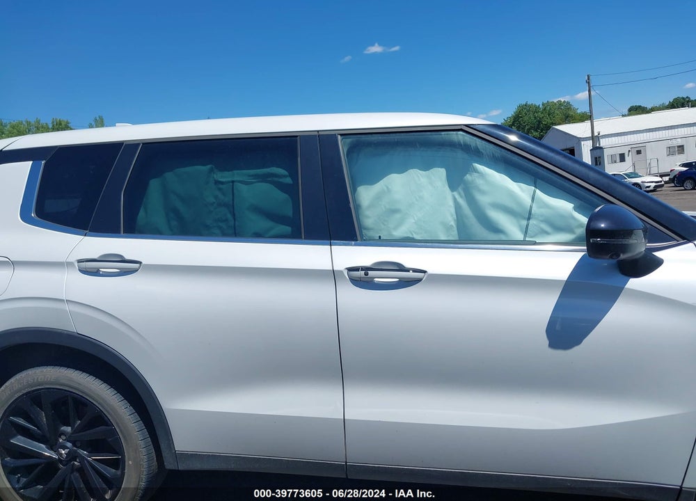 2023 MITSUBISHI OUTLANDER VIN: JA4J4UA82PZ017497