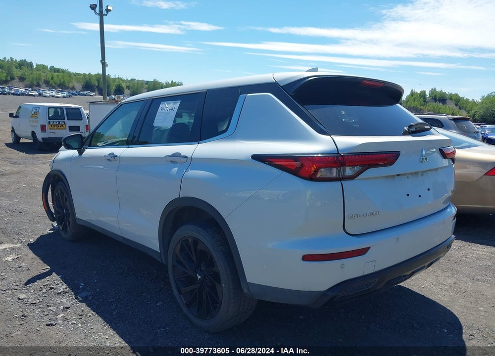2023 MITSUBISHI OUTLANDER VIN: JA4J4UA82PZ017497