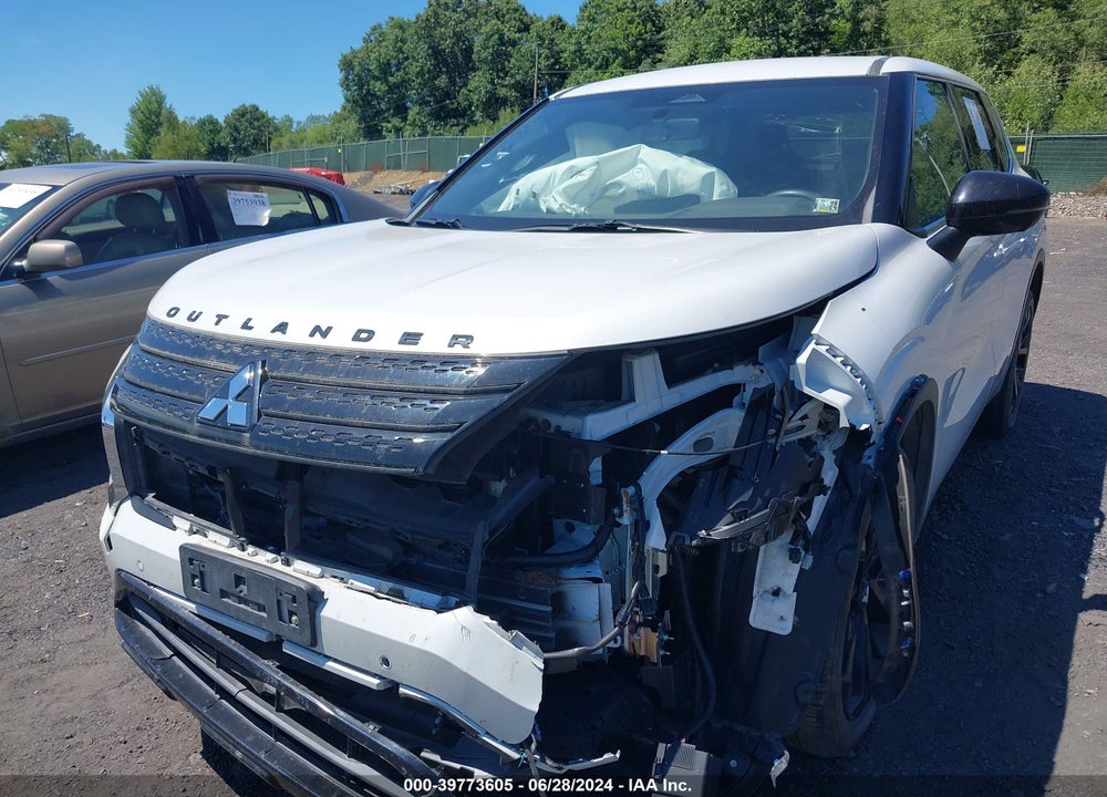 2023 MITSUBISHI OUTLANDER VIN: JA4J4UA82PZ017497