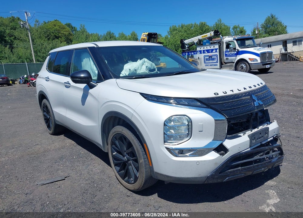 2023 MITSUBISHI OUTLANDER VIN: JA4J4UA82PZ017497