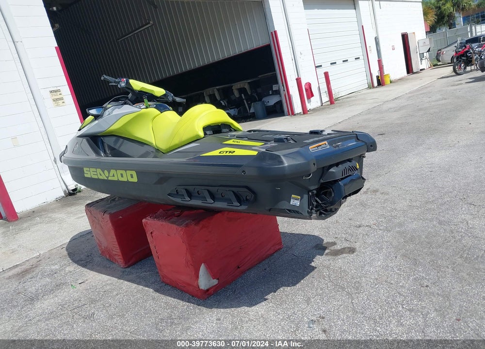 2021 SEADOO GTR 230 VIN: YDV07001I021