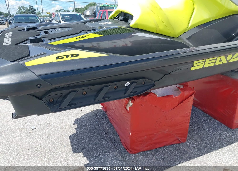 2021 SEADOO GTR 230 VIN: YDV07001I021