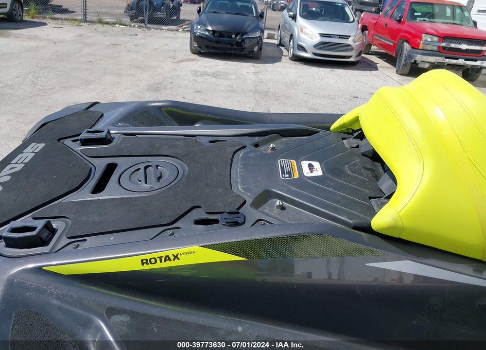 2021 SEADOO GTR 230 VIN: YDV07001I021