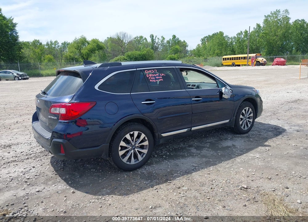2018 SUBARU OUTBACK 2.5I TOURING VIN: 4S4BSATC4J3231350