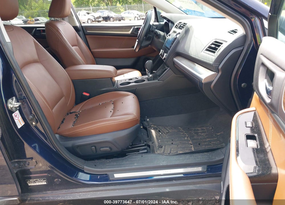 2018 SUBARU OUTBACK 2.5I TOURING VIN: 4S4BSATC4J3231350