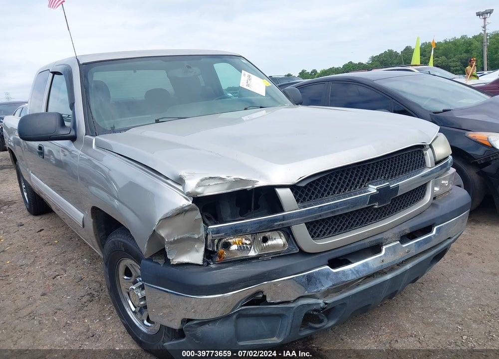 2004 CHEVROLET SILVERADO 1500 LS VIN: 2GCEC19V741185899