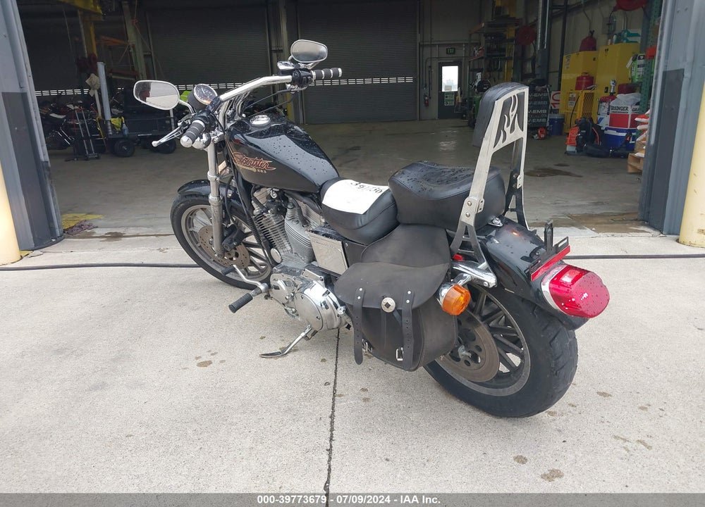 1998 HARLEY-DAVIDSON XL883 HUGGER VIN: 1HD4CEM19WY210503