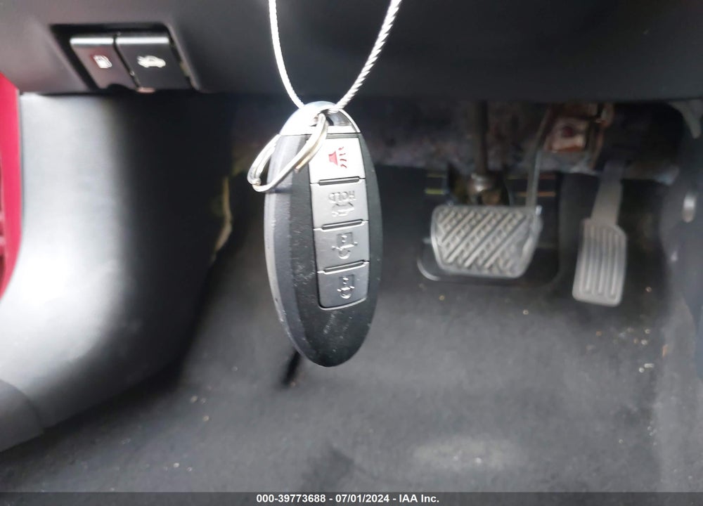 2013 NISSAN SENTRA SL VIN: 3N1AB7AP1DL693420