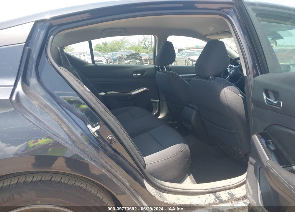 2021 NISSAN ALTIMA SV FWD VIN: 1N4BL4DV8MN332473