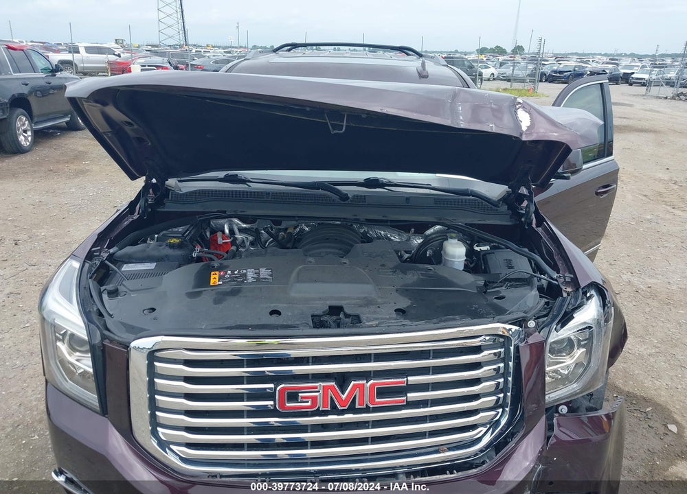 2017 GMC YUKON XL SLT VIN: 1GKS2GKC0HR335824