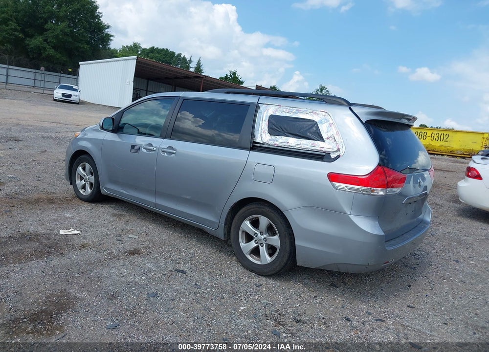 2011 TOYOTA SIENNA LE V6 AUTO ACCESS SEAT VIN: 5TDKK3DC4BS080170