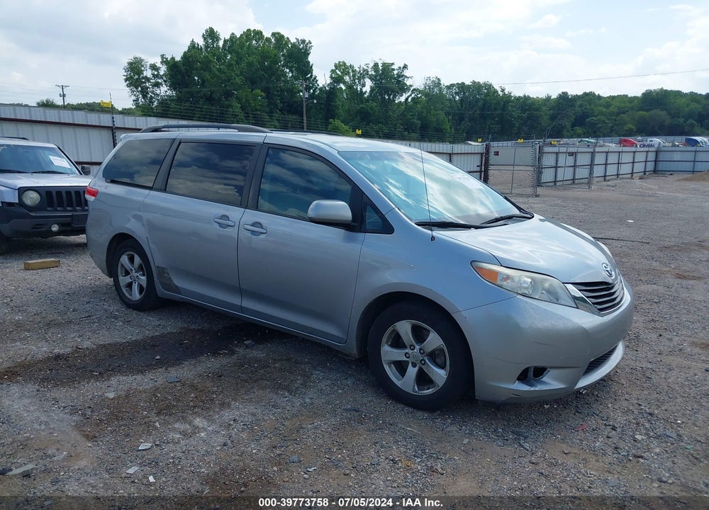 2011 TOYOTA SIENNA LE V6 AUTO ACCESS SEAT VIN: 5TDKK3DC4BS080170