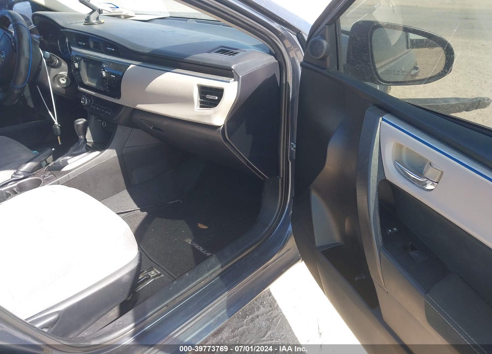 2015 TOYOTA COROLLA LE VIN: 5YFBURHEXFP179678
