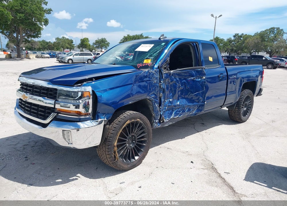 2016 CHEVROLET SILVERADO 1500 1LT VIN: 1GCRCREC5GZ410773