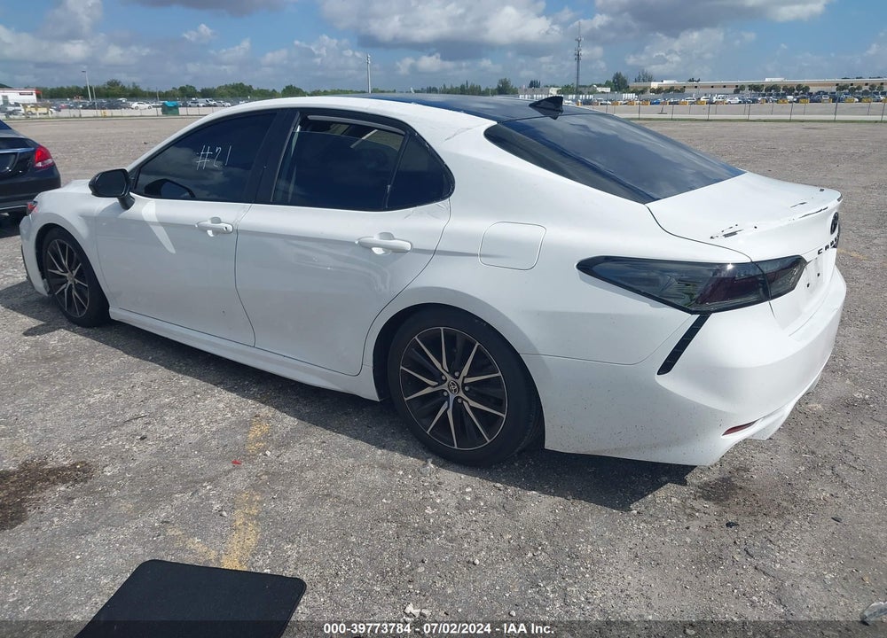 2021 TOYOTA CAMRY SE VIN: 4T1T11AK4MU490369